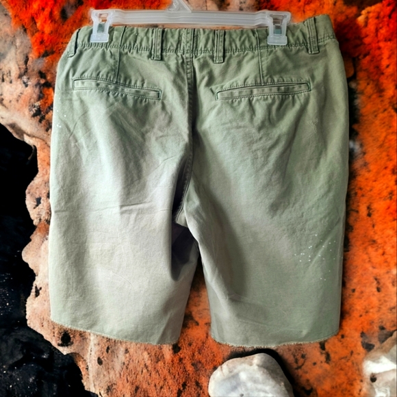 🌟3/$40 Sale!Mix & Match🌟 Gap Men's Khaki Shorts - Picture 2 of 10